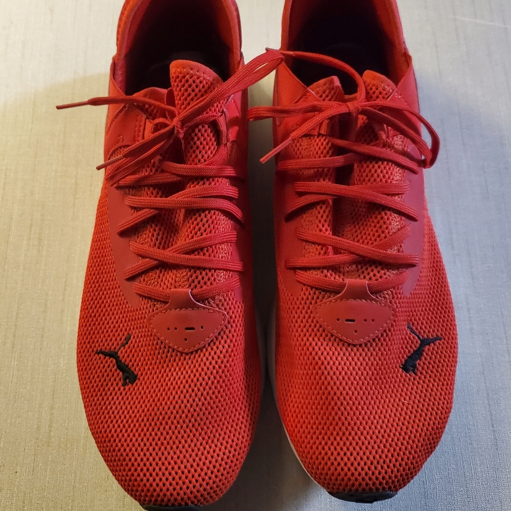 Puma sneakers size 13 men's